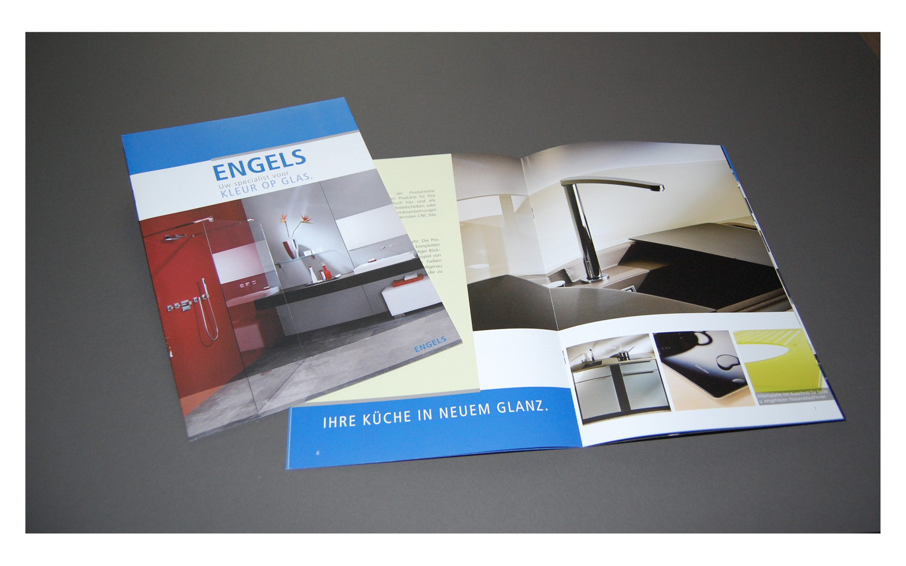 Referenzen2016 Flyer Broschueren4